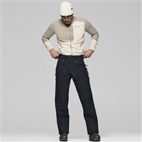 Norrona Men's Lofoten Gore Tex Insulated Short Pant - Caviar Black