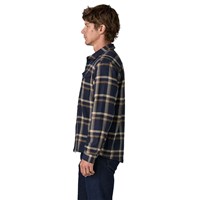 Patagonia Men's Fjord Flannel Shirt - Crossing / New Navy